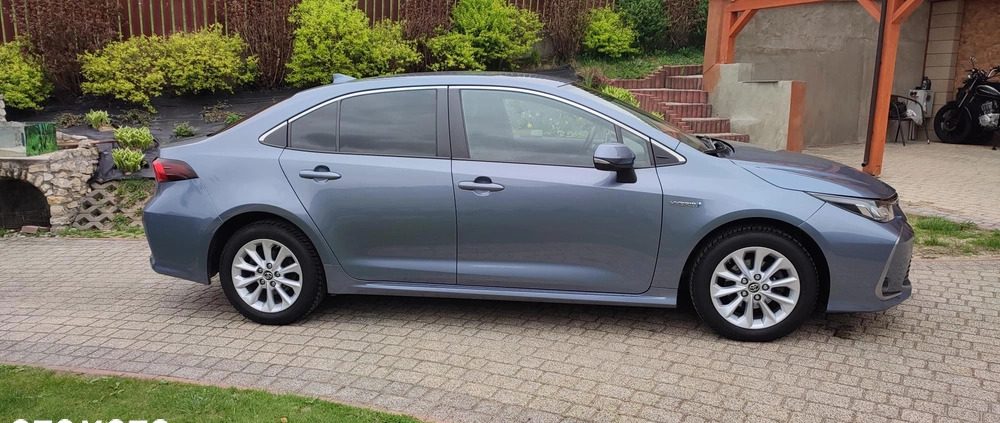 Toyota Corolla cena 75000 przebieg: 176813, rok produkcji 2019 z Kórnik małe 154